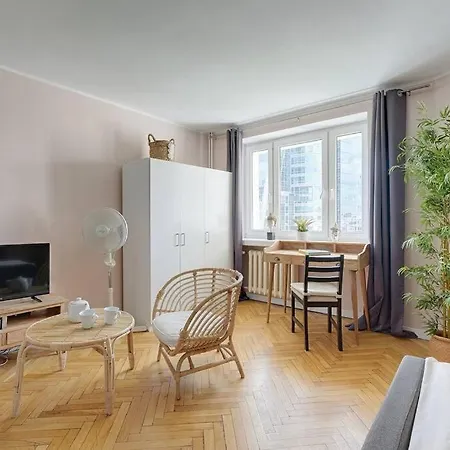 Apartament Your In Center Of Warszawa
